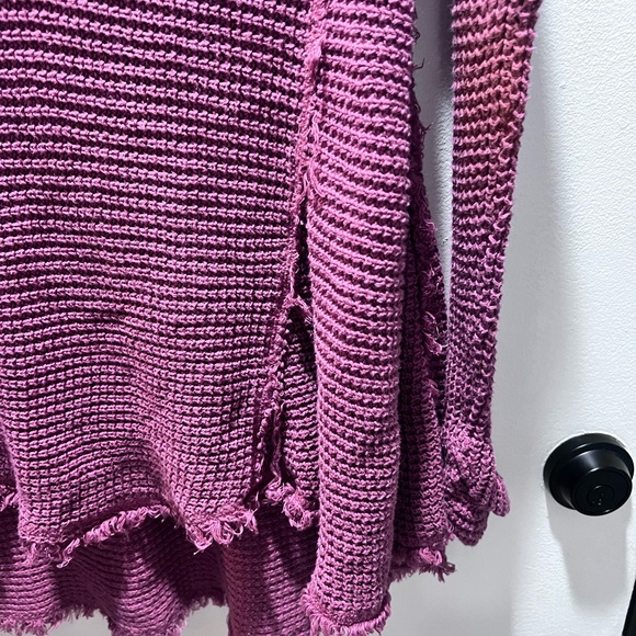 Free People sweater maroon Knit Sweater with Frayed Hem Sz XS EUC - Picture 5 of 7